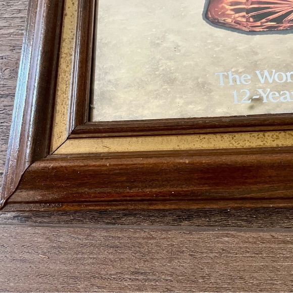 Framed Mirror Canadian Club Classic 12-year -old Canadian Whisky 17/20 Inches - Picture 3 of 11